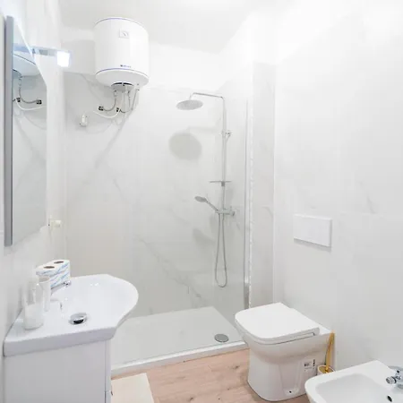 Apartamento 090b - Casa Serena, Vista Mare,5 Minuti A Piedi Dal Mare